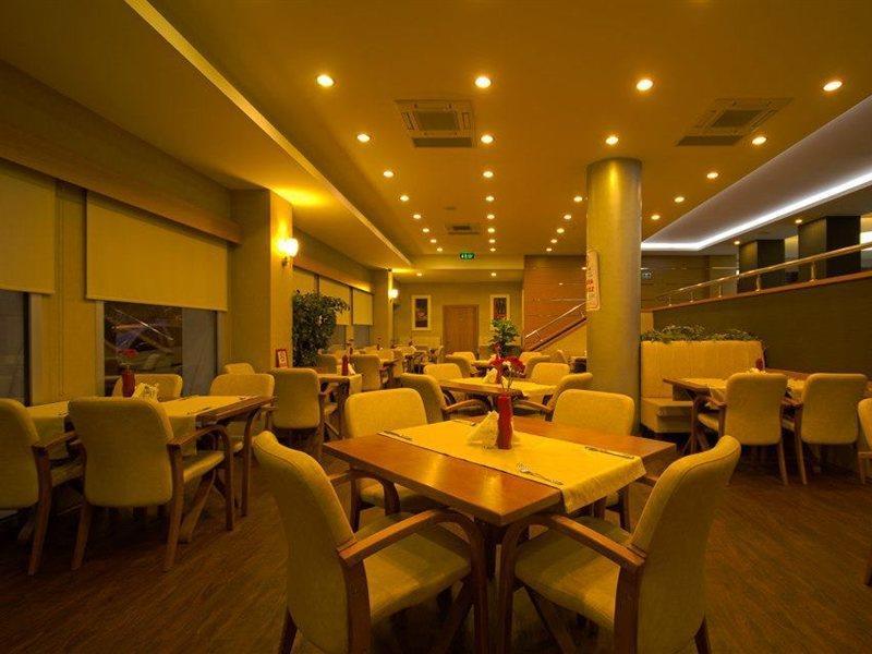Kordon Hotel Alsancak อิซมีร์ ภายนอก รูปภาพ