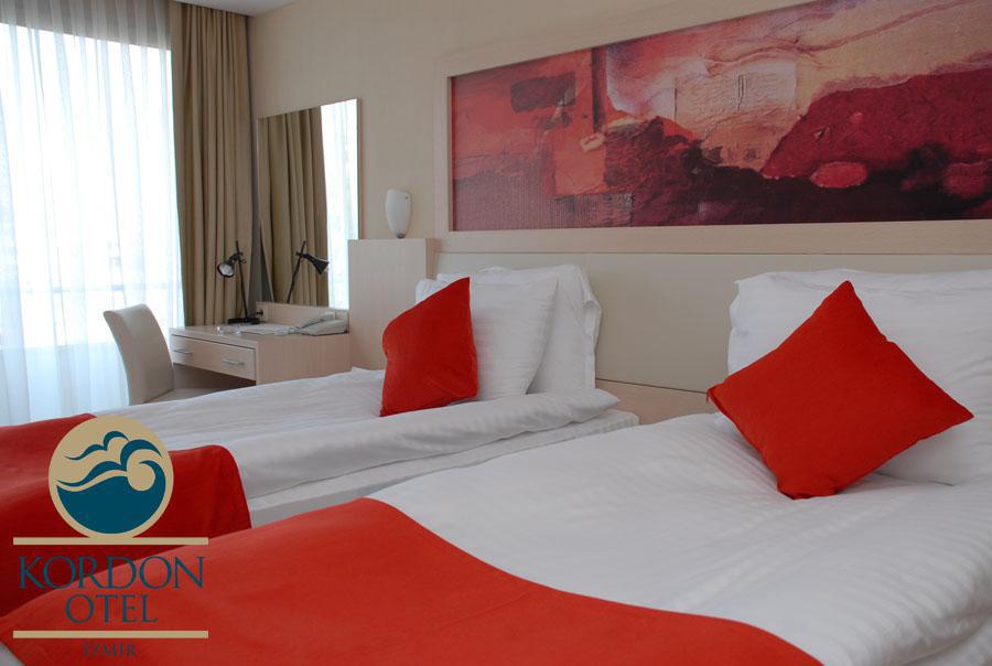 Kordon Hotel Alsancak อิซมีร์ ภายนอก รูปภาพ